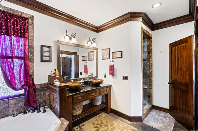 419 Oakland Road, Atkins, AR 72823