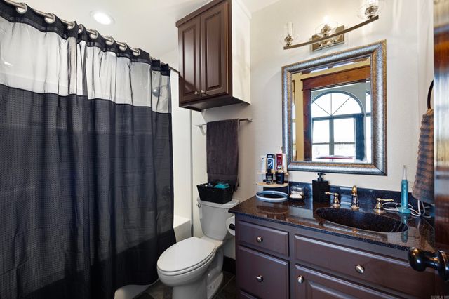 419 Oakland Road, Atkins, AR 72823