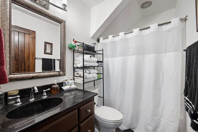 419 Oakland Road, Atkins, AR 72823