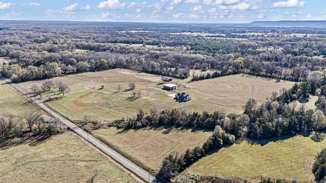 419 Oakland Road, Atkins, AR 72823