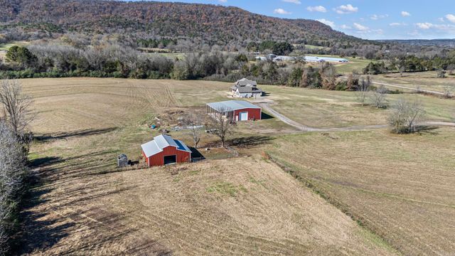 419 Oakland Road, Atkins, AR 72823