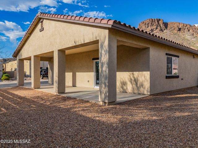 3000 S Smokin Pistol Way, Tucson, AZ 85713