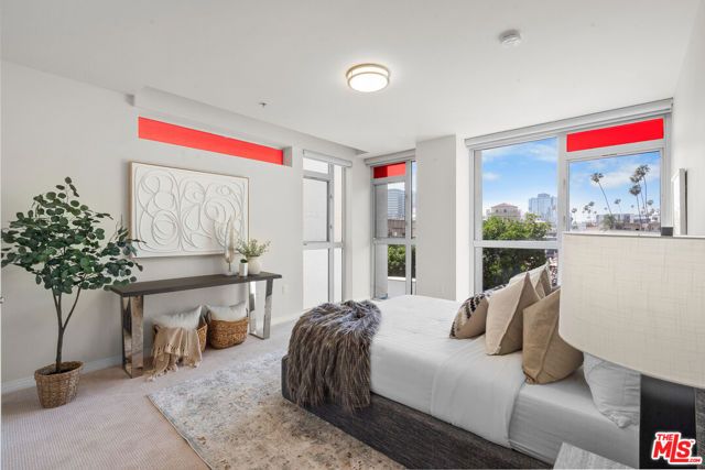 540 S Kenmore Avenue 303, Los Angeles, CA 90020