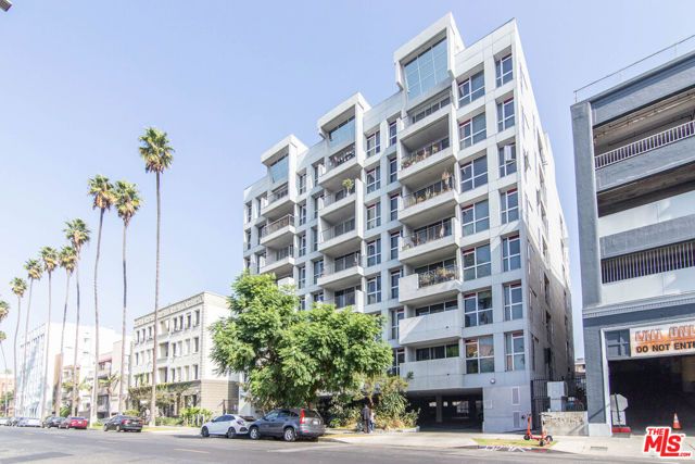 540 S Kenmore Avenue 303, Los Angeles, CA 90020