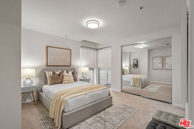 540 S Kenmore Avenue 303, Los Angeles, CA 90020