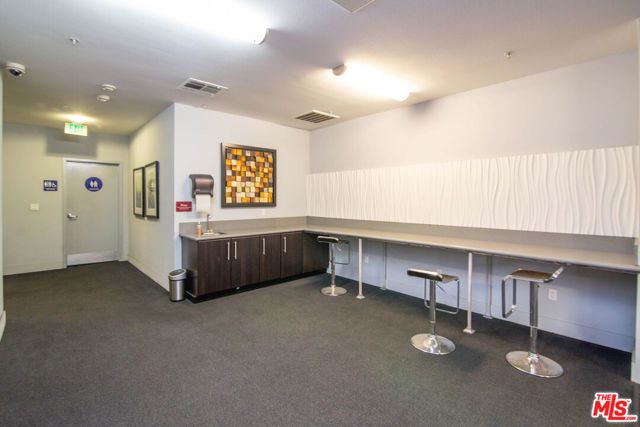 540 S Kenmore Avenue 303, Los Angeles, CA 90020