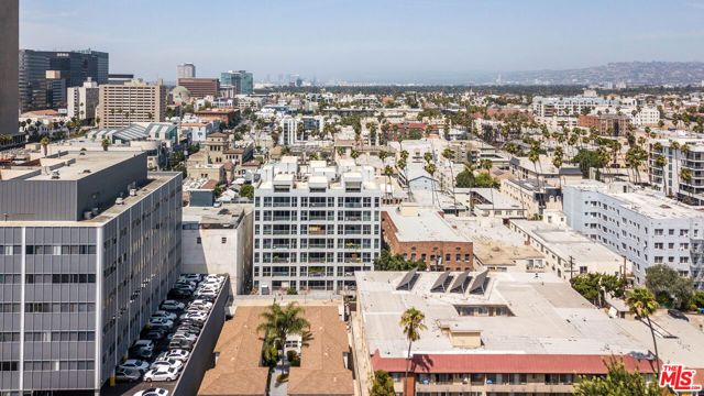 540 S Kenmore Avenue 303, Los Angeles, CA 90020