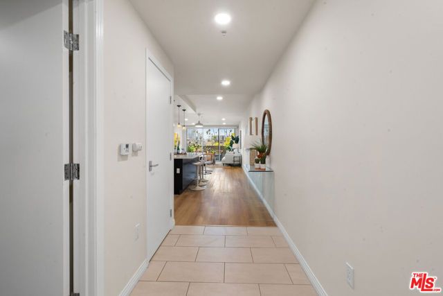 540 S Kenmore Avenue 303, Los Angeles, CA 90020