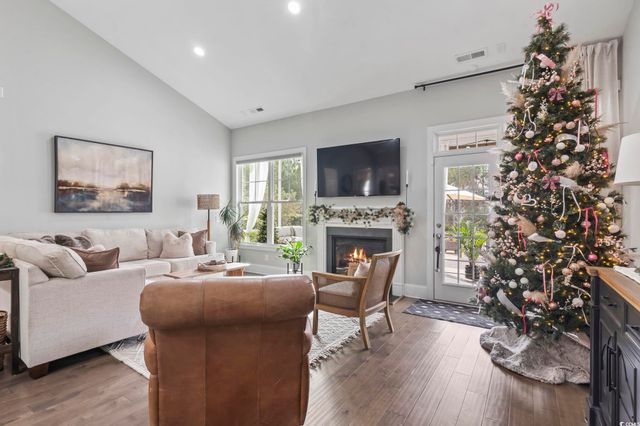 2216 Wood Stork Dr., Conway, SC 29526