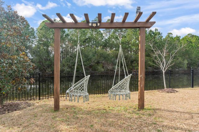 2216 Wood Stork Dr., Conway, SC 29526