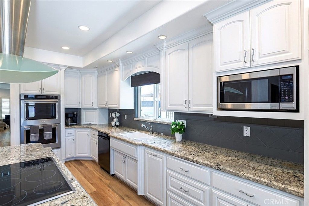 Image 10 of property listing at 16423 California Avenue, Bellflower, CA 90706