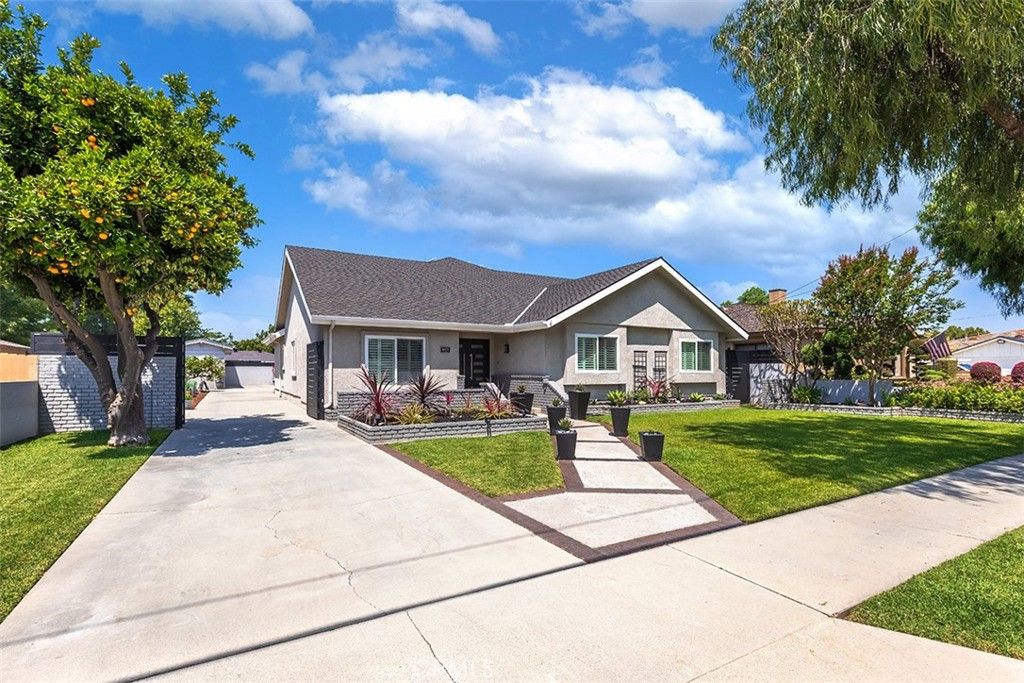 Image 54 of property listing at 16423 California Avenue, Bellflower, CA 90706