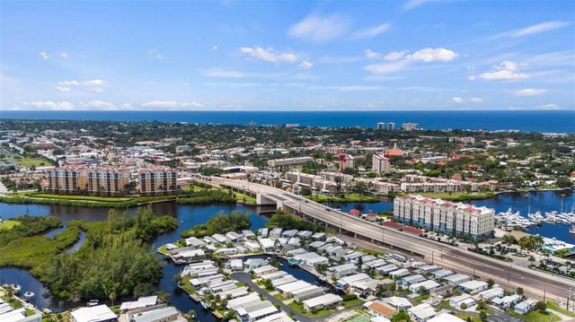 143 BAYOU DRIVE, Venice, FL 34285