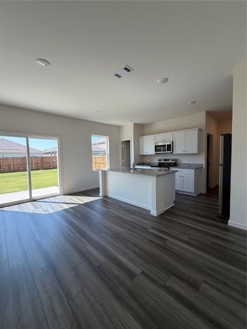 4925 Redhead Dr, Fort Worth, TX 76179