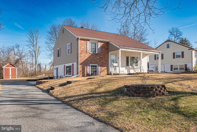 4705 PARK LN, Aston, PA 19014