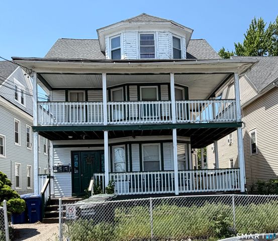 1662 Fairfield Avenue 2nd fl, Bridgeport, CT 06605