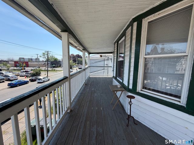 1662 Fairfield Avenue 2nd fl, Bridgeport, CT 06605