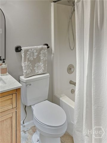 4 Cross Bow Court, Savannah, GA 31406