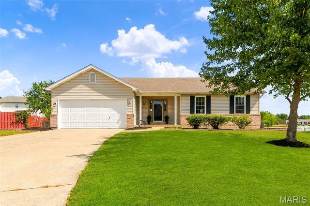 7 Town Cryer Court, O'fallon, MO 63366