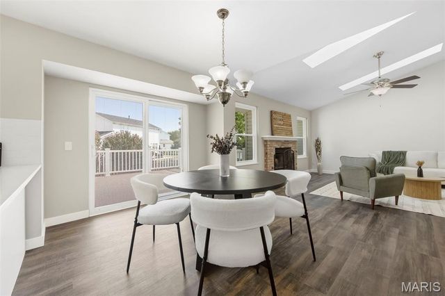 7 Town Cryer Court, O'fallon, MO 63366