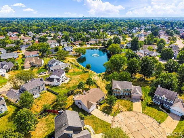 7 Town Cryer Court, O'fallon, MO 63366