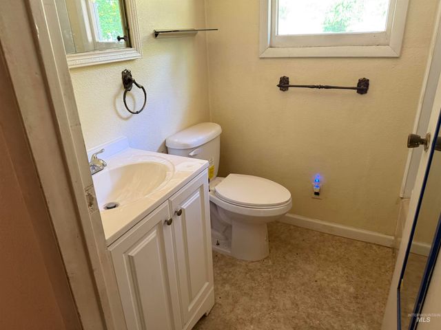 187 Harmony Heights Loop, Orofino, ID 83544