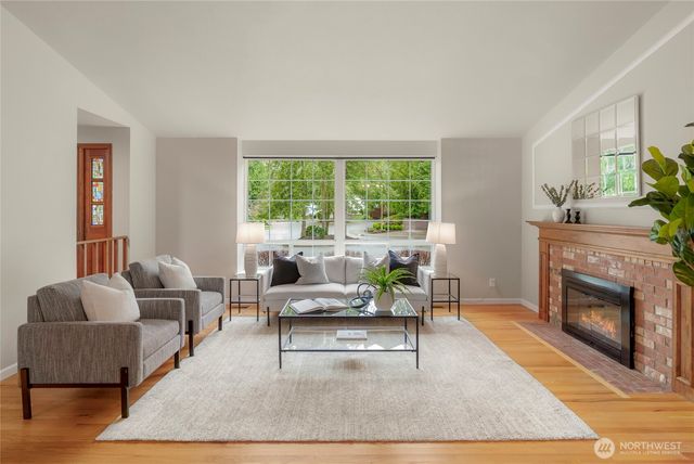 13708 175th Court NE, Redmond, WA 98052