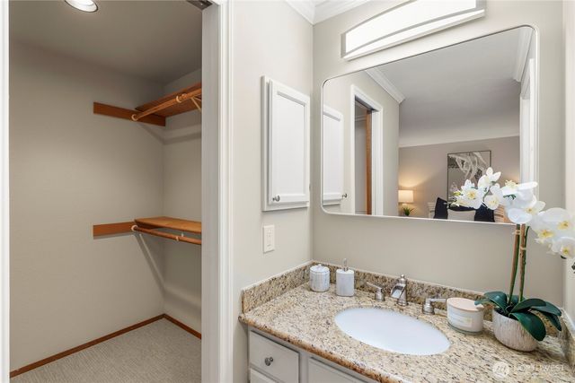 13708 175th Court NE, Redmond, WA 98052