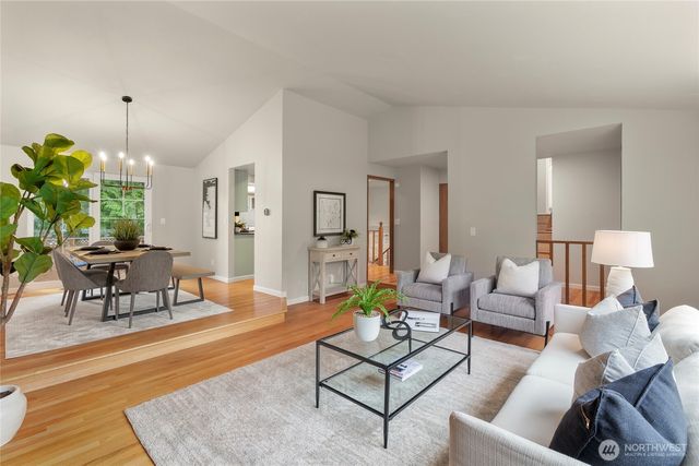 13708 175th Court NE, Redmond, WA 98052