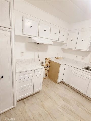 655 E Main 62, San Jacinto, CA 92583