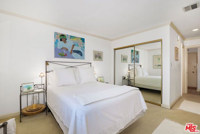 11750 W Sunset Boulevard 100, Los Angeles, CA 90049