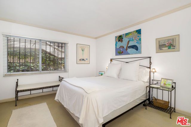 11750 W Sunset Boulevard 100, Los Angeles, CA 90049