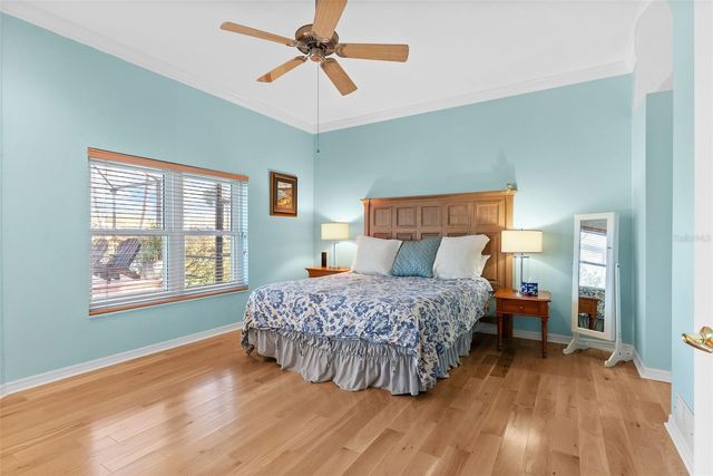 4731 COCONUT PALM CIRCLE NE, St Petersburg, FL 33703