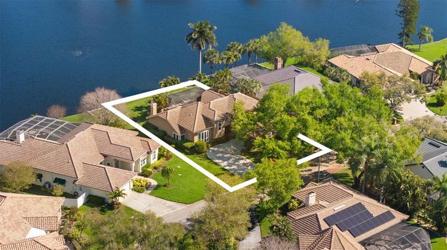 4731 COCONUT PALM CIRCLE NE, St Petersburg, FL 33703