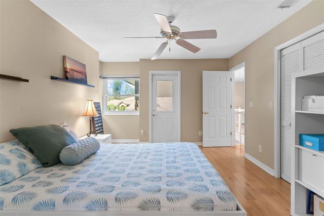 4731 COCONUT PALM CIRCLE NE, St Petersburg, FL 33703