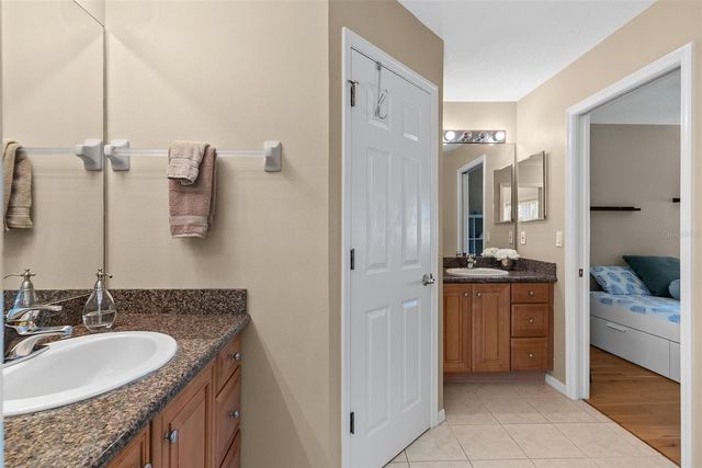 4731 COCONUT PALM CIRCLE NE, St Petersburg, FL 33703