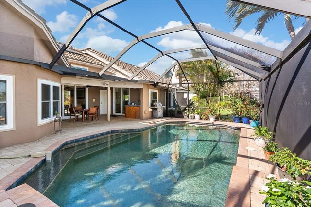 4731 COCONUT PALM CIRCLE NE, St Petersburg, FL 33703