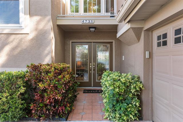 4731 COCONUT PALM CIRCLE NE, St Petersburg, FL 33703