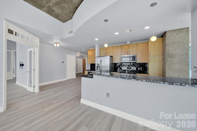 210 N Church Street 1002, Charlotte, NC 28202