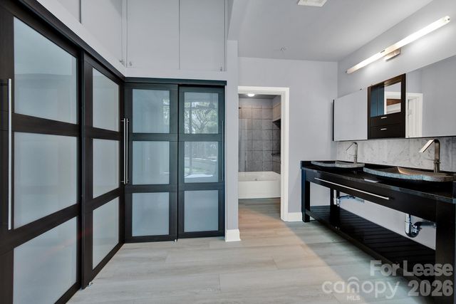 210 N Church Street 1002, Charlotte, NC 28202
