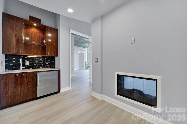 210 N Church Street 1002, Charlotte, NC 28202