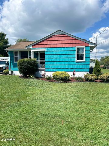 2423 NW Chillicothe Street, Knoxville, TN 37921