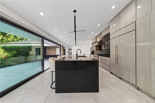 20431 Germain, Chatsworth, CA 91311