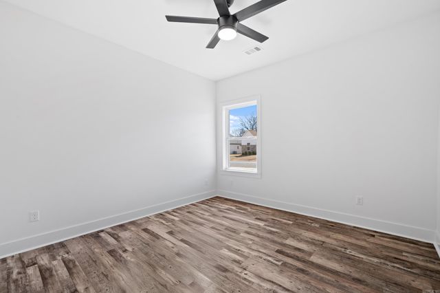 10 Brixton, Cabot, AR 72023