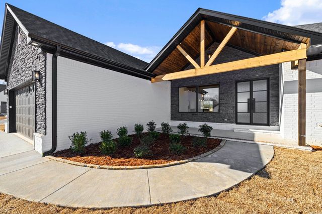 10 Brixton, Cabot, AR 72023