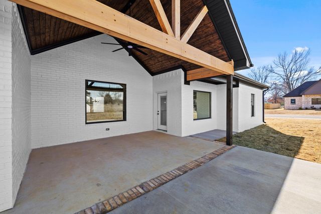 10 Brixton, Cabot, AR 72023