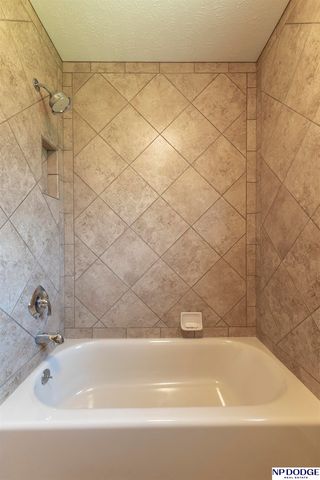 3506 N 124th Avenue, Omaha, NE 68164