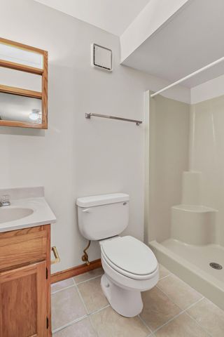 1066 Millpond Road G, Valparaiso, IN 46385