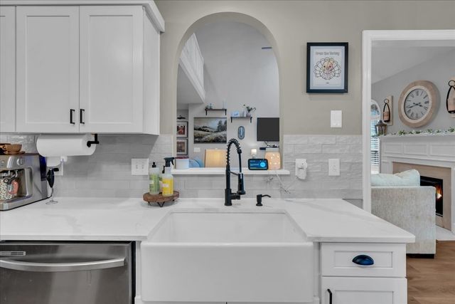 3182 Jenkins Dr, Murfreesboro, TN 37128