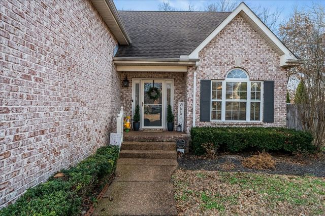 3182 Jenkins Dr, Murfreesboro, TN 37128